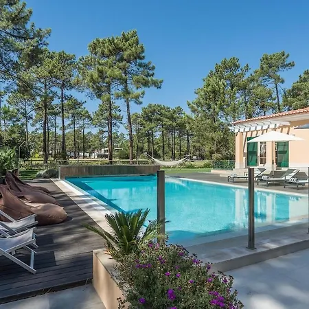 Villa Buganvilia Iii *