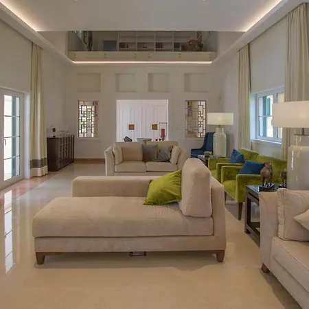 Buganvilia Iii Aroeira (Setubal)